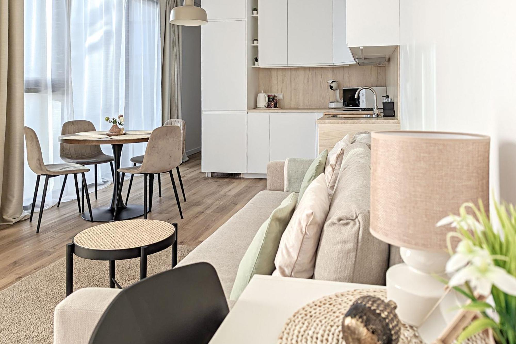 Juozapaviciaus 139A Apartments カウナス エクステリア 写真